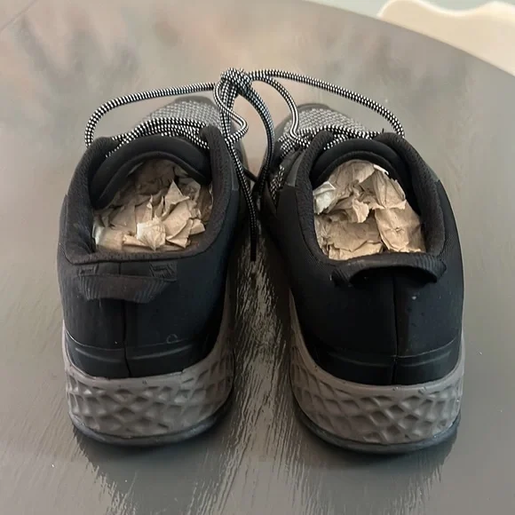 NEW Chaco lace up shoes - Picture 3 of 10